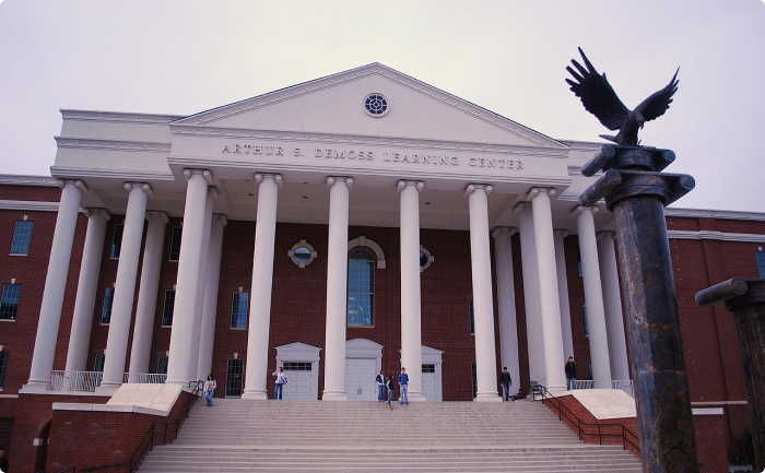 DeMoss Learning Center at Liberty University